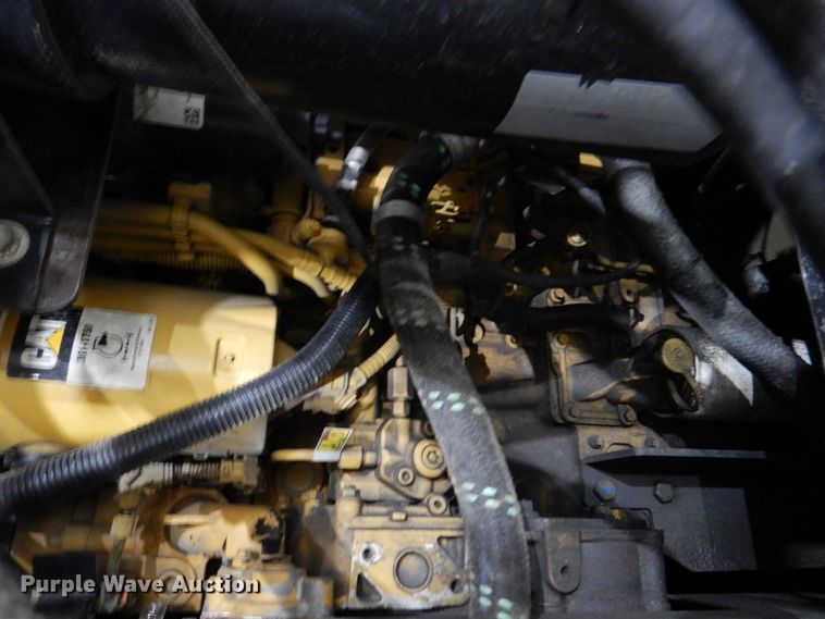 image for item DK8735 2013 Sullair 375CHAFDPQCA4  air compressor