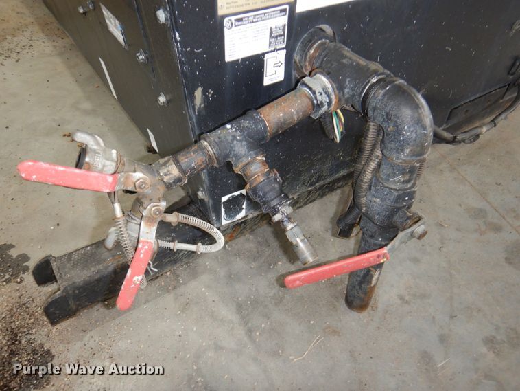 image for item DK8735 2013 Sullair 375CHAFDPQCA4  air compressor