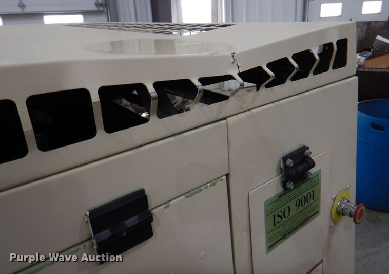 image for item DK8735 2013 Sullair 375CHAFDPQCA4  air compressor