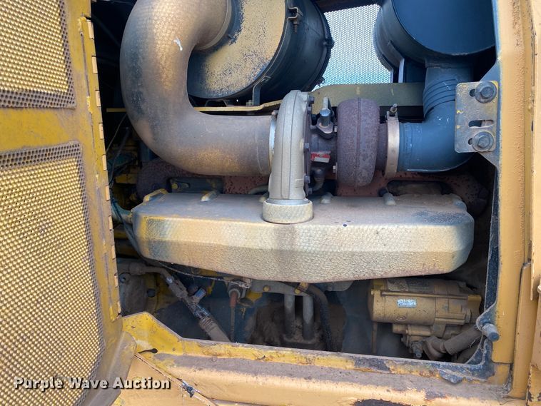 image for item DL1402 2001 John Deere 850C Series II  dozer