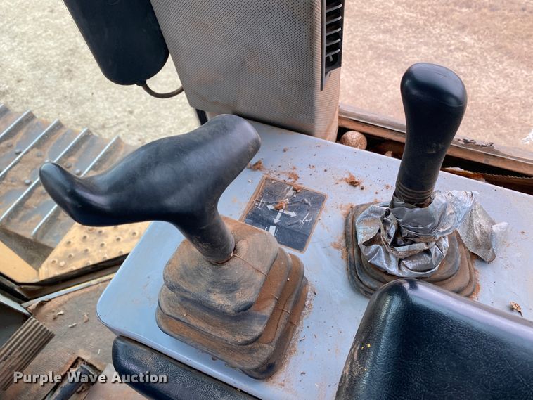 image for item DL1402 2001 John Deere 850C Series II  dozer