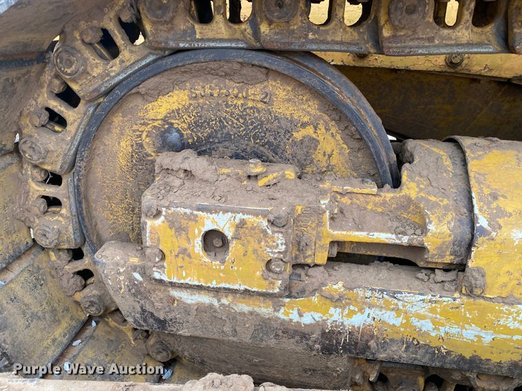 image for item DL1402 2001 John Deere 850C Series II  dozer