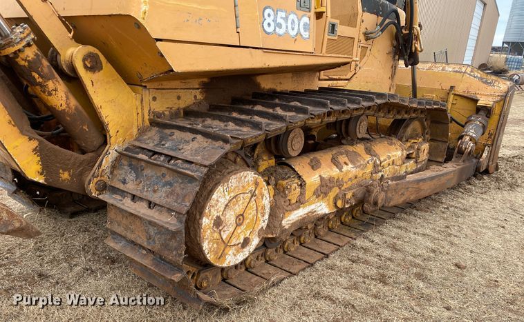 image for item DL1402 2001 John Deere 850C Series II  dozer