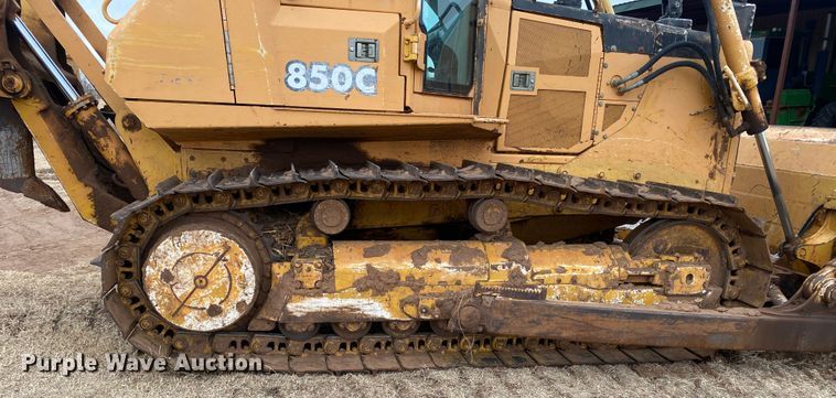 image for item DL1402 2001 John Deere 850C Series II  dozer