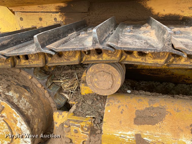 image for item DL1402 2001 John Deere 850C Series II  dozer