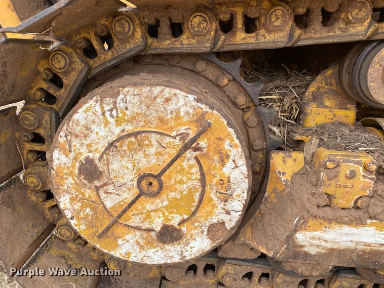 image for item DL1402 2001 John Deere 850C Series II  dozer