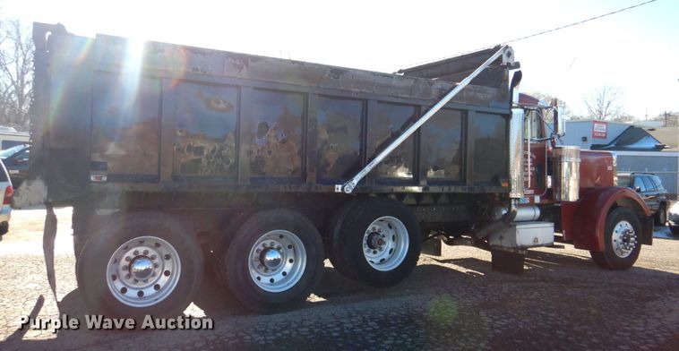 image for item DL8879 1996 Peterbilt 379  dump truck
