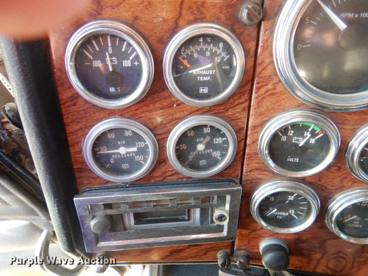 image for item DL8879 1996 Peterbilt 379  dump truck