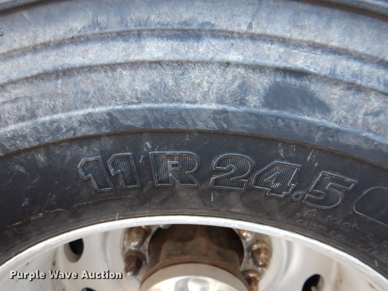 image for item DL8879 1996 Peterbilt 379  dump truck