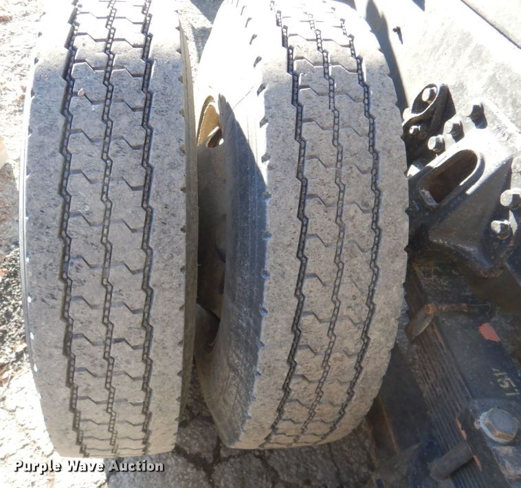 image for item DN2666 2000 International 4900  dump truck