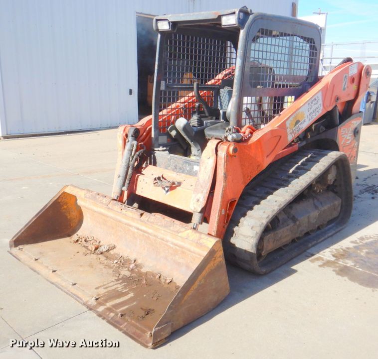 image for item DN2670 Kubota SVL75  tracked skid steer loader