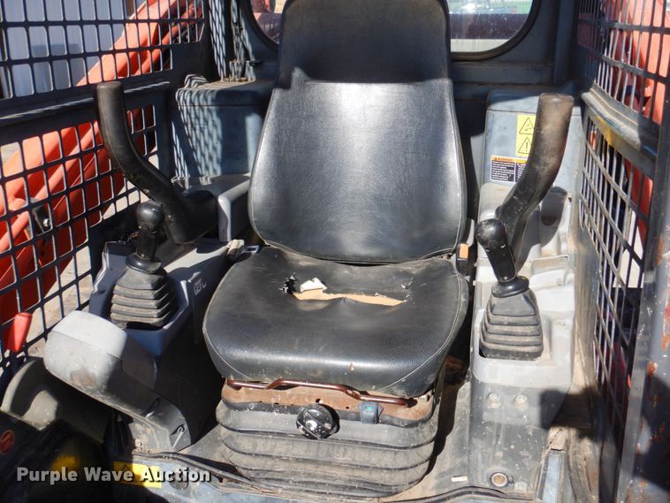 image for item DN2670 Kubota SVL75  tracked skid steer loader