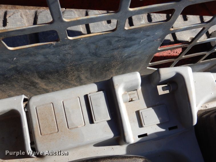 image for item DN2670 Kubota SVL75  tracked skid steer loader