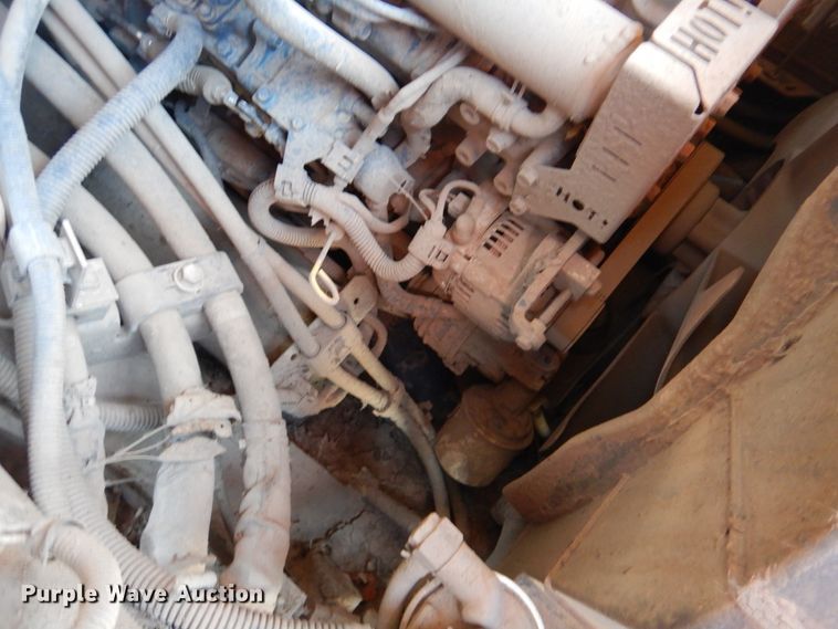 image for item DN2670 Kubota SVL75  tracked skid steer loader