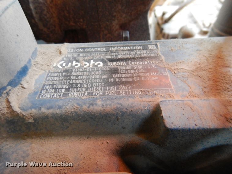 image for item DN2670 Kubota SVL75  tracked skid steer loader