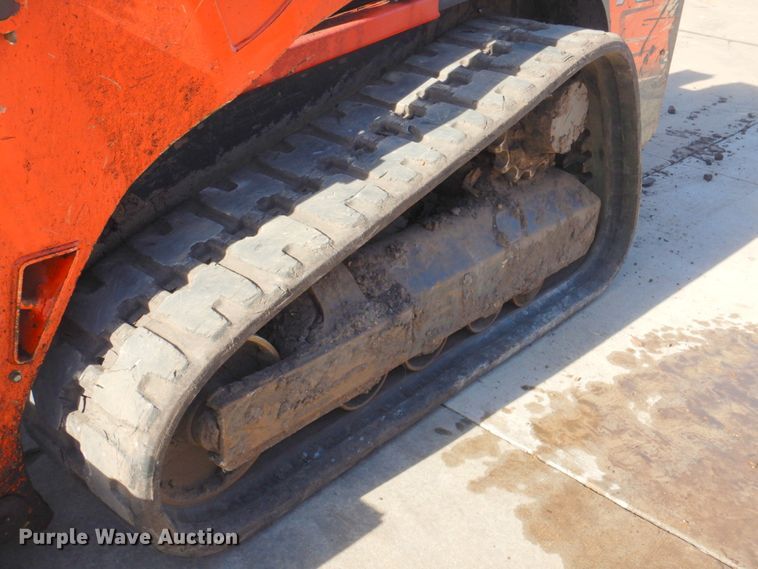 image for item DN2670 Kubota SVL75  tracked skid steer loader