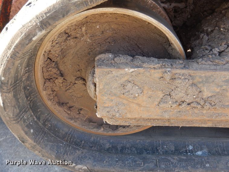 image for item DN2670 Kubota SVL75  tracked skid steer loader