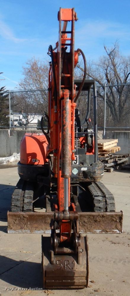 image for item DN2671 2012 Kubota KX121-3ST  mini excavator