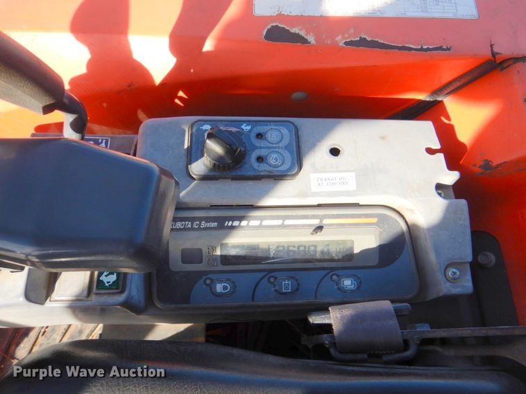 image for item DN2671 2012 Kubota KX121-3ST  mini excavator