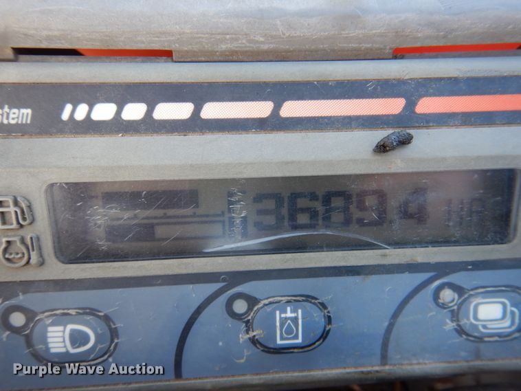 image for item DN2671 2012 Kubota KX121-3ST  mini excavator