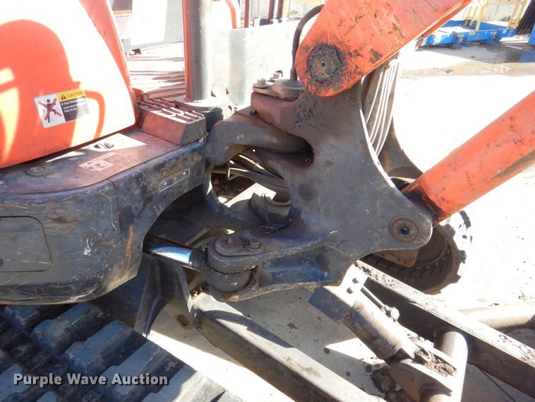 image for item DN2671 2012 Kubota KX121-3ST  mini excavator