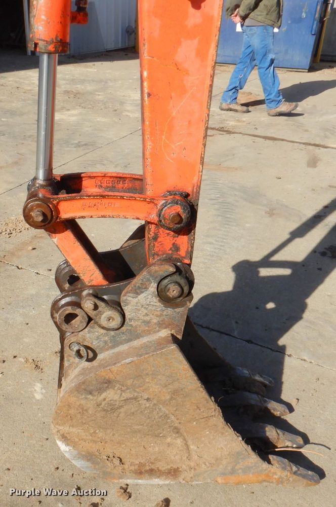 image for item DN2671 2012 Kubota KX121-3ST  mini excavator