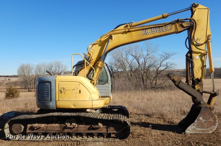image for item DN5445 2001 Kobelco SK200SRLC  excavator