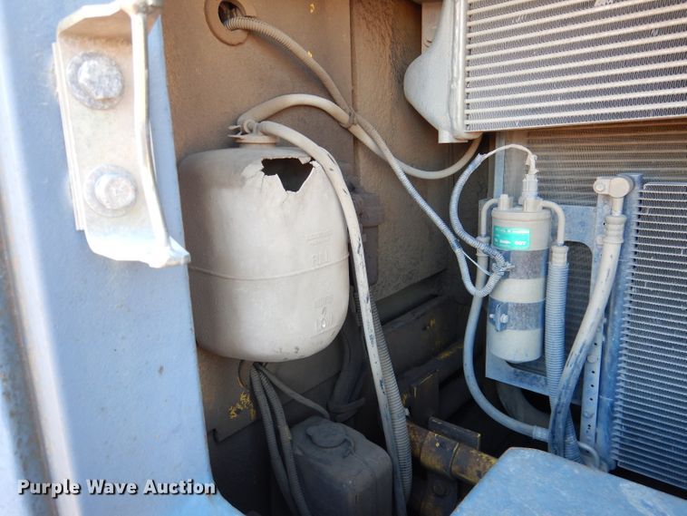 image for item DN5445 2001 Kobelco SK200SRLC  excavator