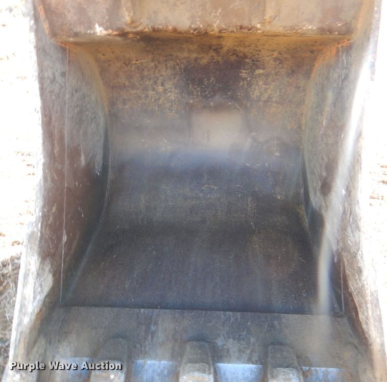 image for item DN5445 2001 Kobelco SK200SRLC  excavator