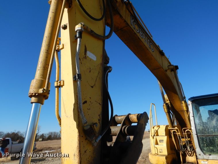 image for item DN5445 2001 Kobelco SK200SRLC  excavator