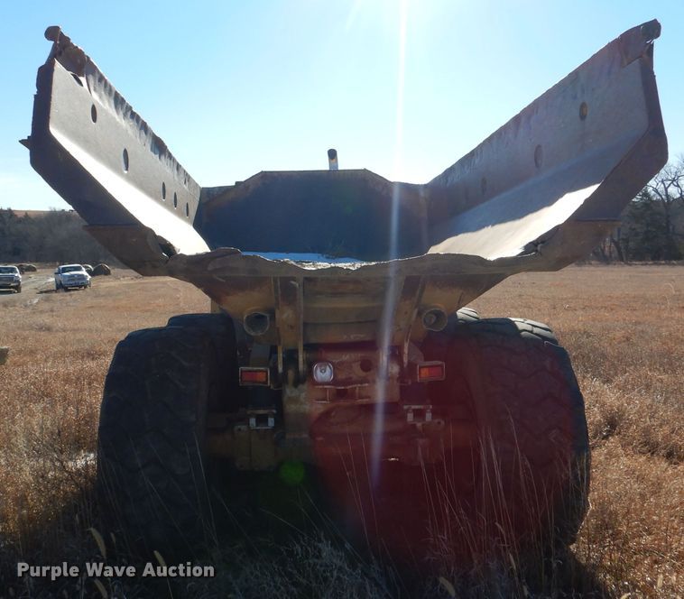 image for item DN5446 1998 Caterpillar D300E  haul truck
