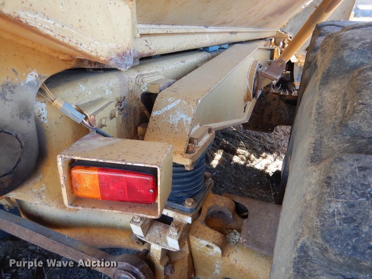 image for item DN5446 1998 Caterpillar D300E  haul truck