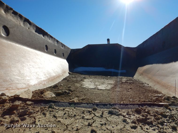 image for item DN5446 1998 Caterpillar D300E  haul truck