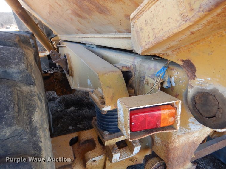 image for item DN5446 1998 Caterpillar D300E  haul truck