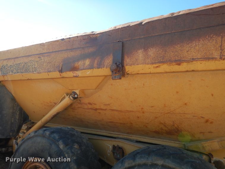 image for item DN5446 1998 Caterpillar D300E  haul truck