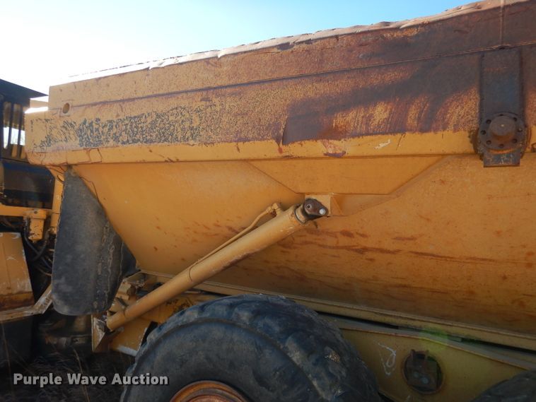 image for item DN5446 1998 Caterpillar D300E  haul truck