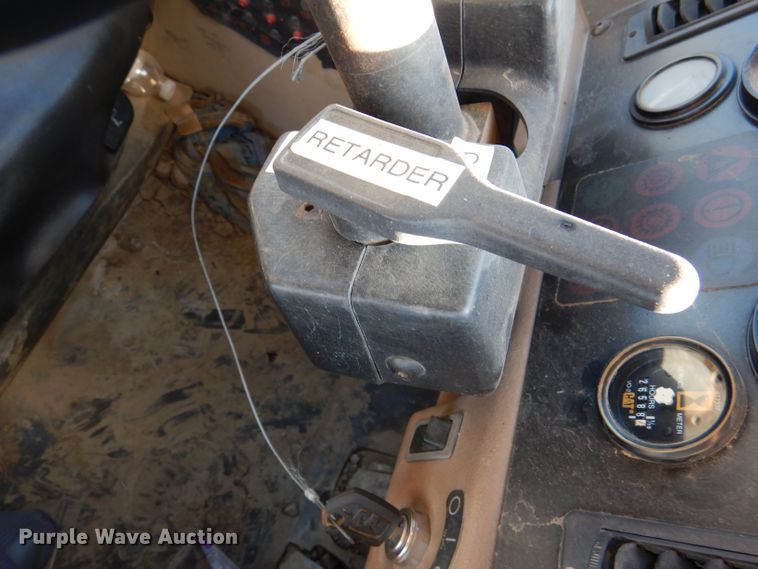 image for item DN5446 1998 Caterpillar D300E  haul truck