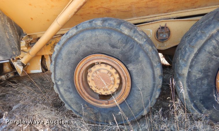 image for item DN5446 1998 Caterpillar D300E  haul truck