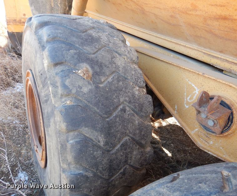 image for item DN5446 1998 Caterpillar D300E  haul truck