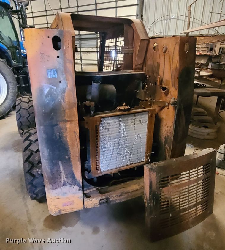 image for item GB9177 Case 440  skid steer loader