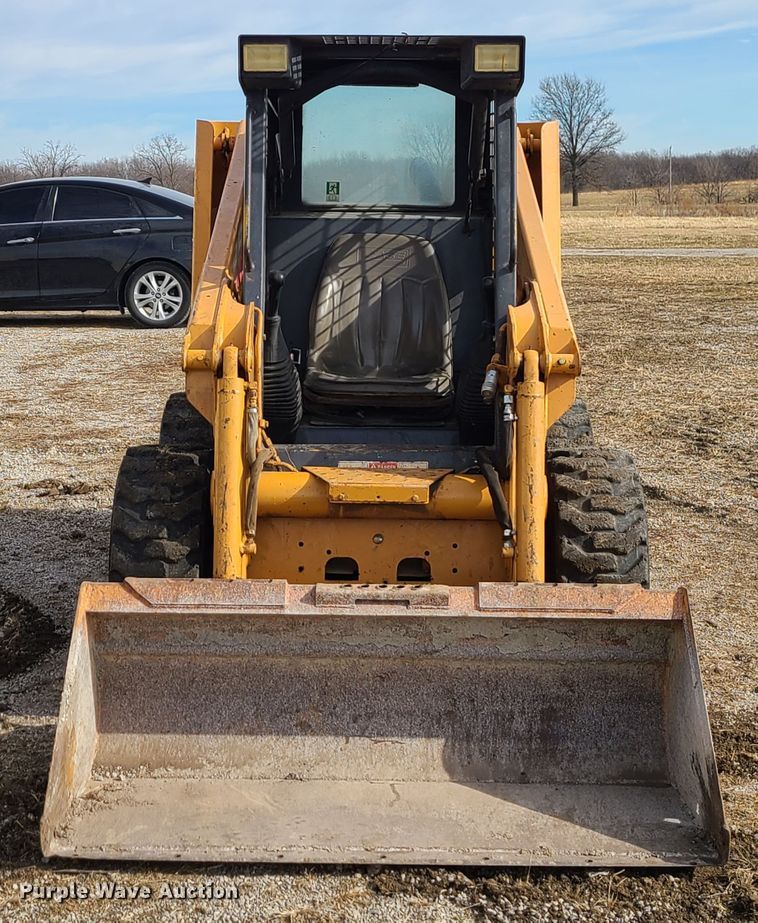 image for item GB9178 2002 Case 40XT  skid steer loader