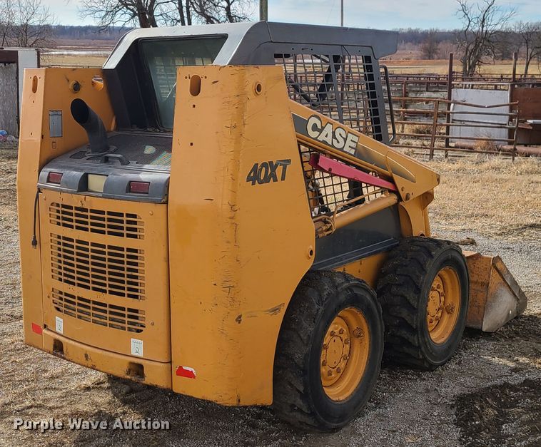 image for item GB9178 2002 Case 40XT  skid steer loader