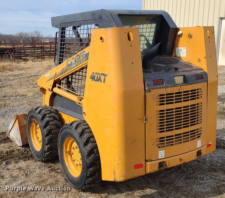 image for item GB9178 2002 Case 40XT  skid steer loader