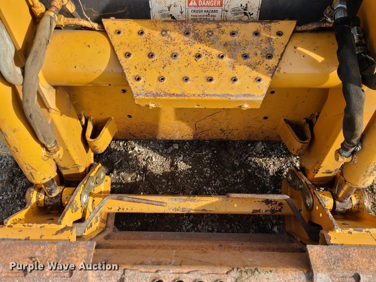 image for item GB9178 2002 Case 40XT  skid steer loader