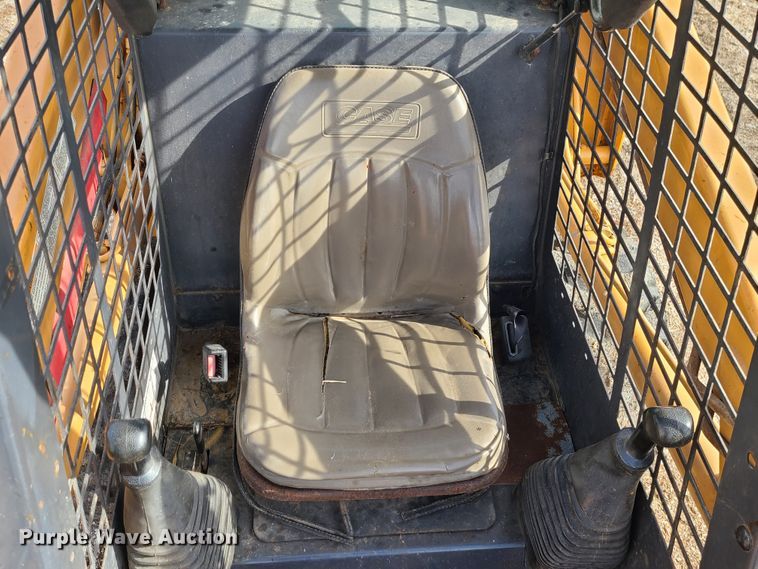 image for item GB9178 2002 Case 40XT  skid steer loader