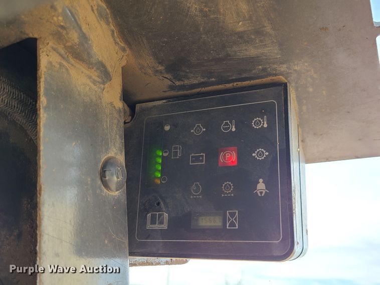 image for item GB9178 2002 Case 40XT  skid steer loader