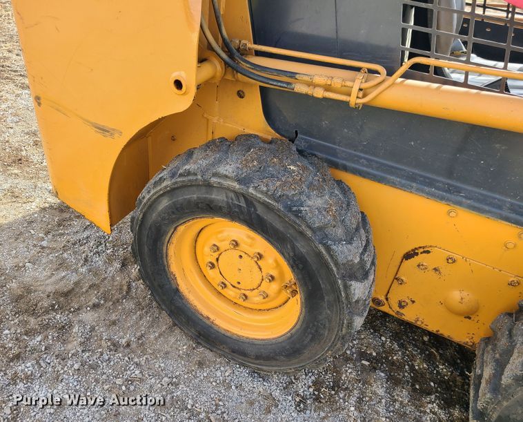 image for item GB9178 2002 Case 40XT  skid steer loader