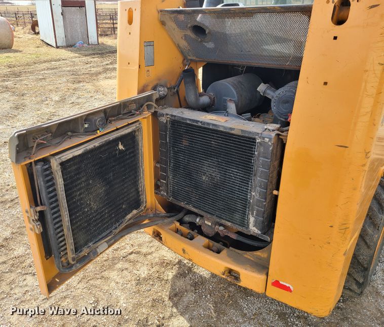 image for item GB9178 2002 Case 40XT  skid steer loader