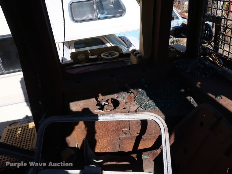 image for item HK9745 1988 Caterpillar D6H  dozer