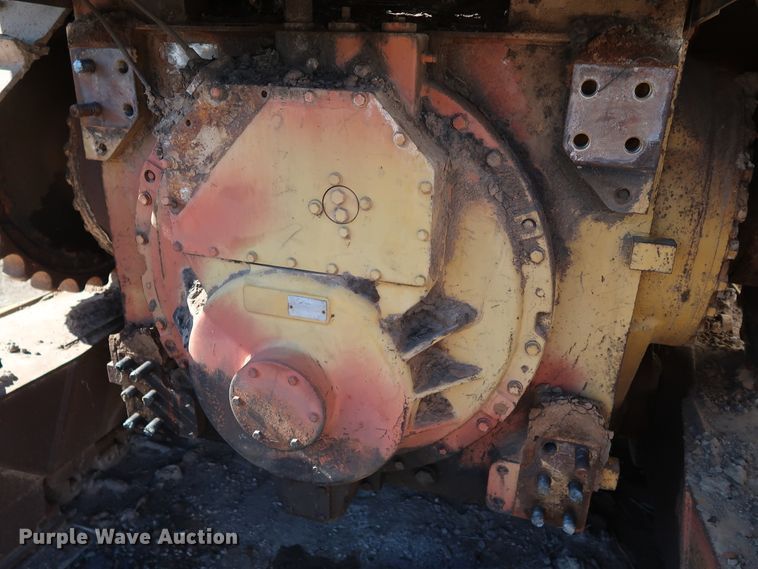 image for item HK9745 1988 Caterpillar D6H  dozer